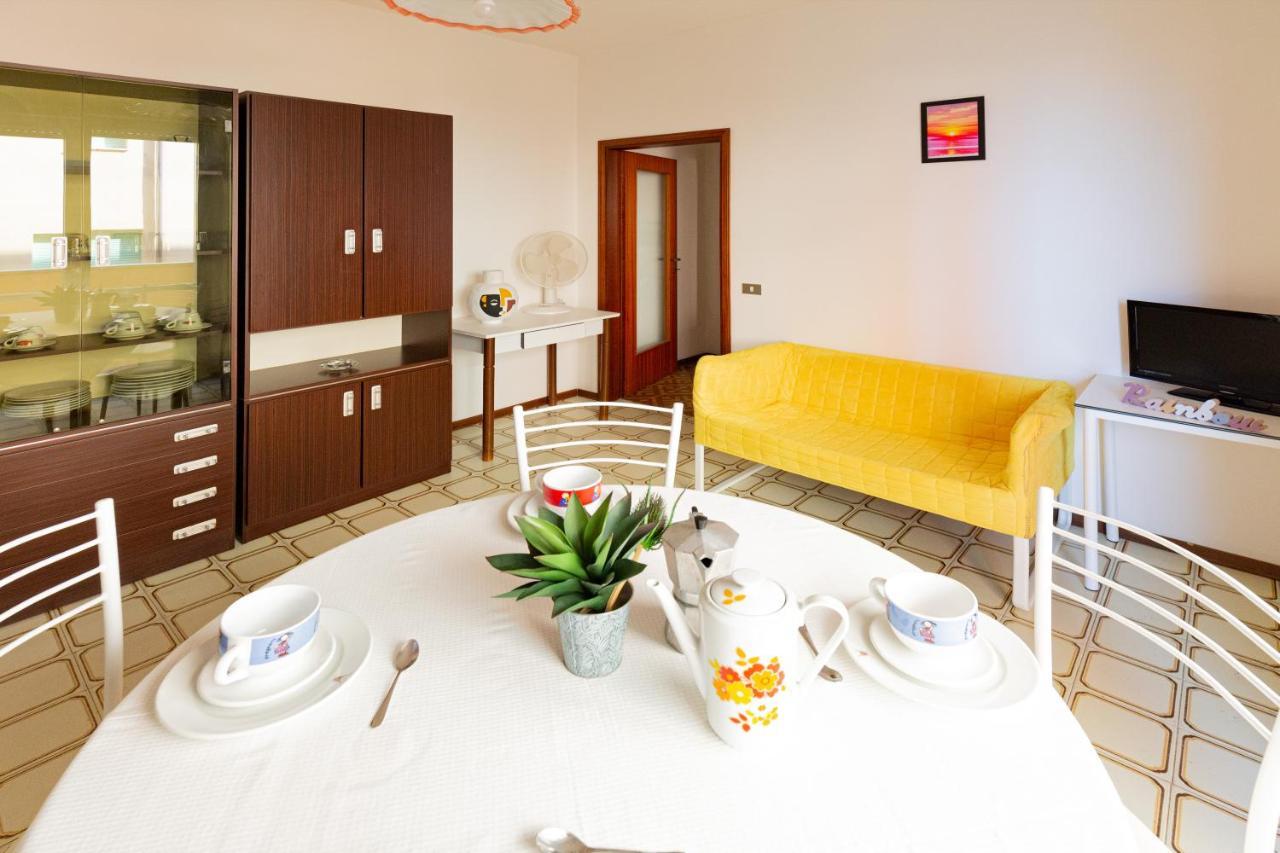 Residence Rainbow Белариа-Игеа Марина Екстериор снимка