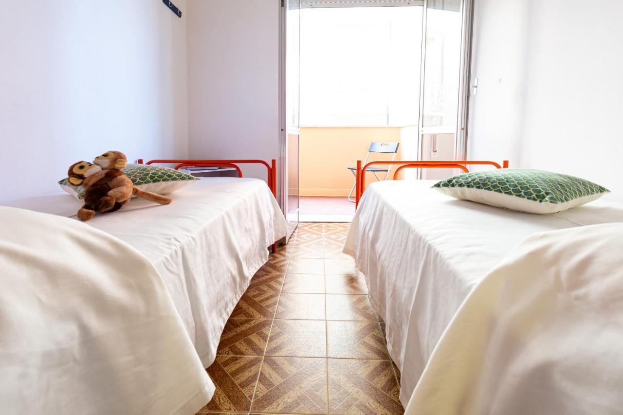 Residence Rainbow Белариа-Игеа Марина Екстериор снимка